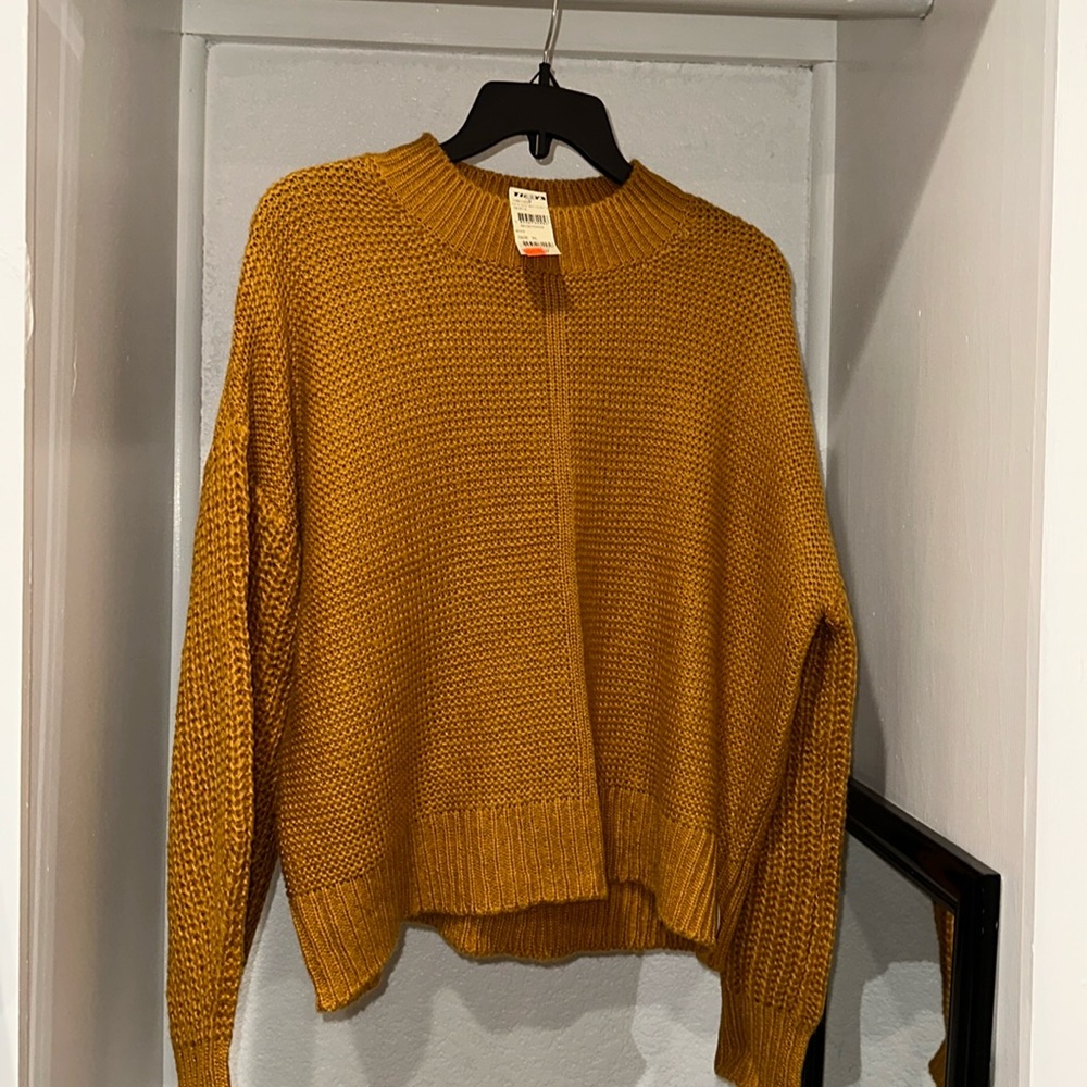 Women’s mock neck sweater